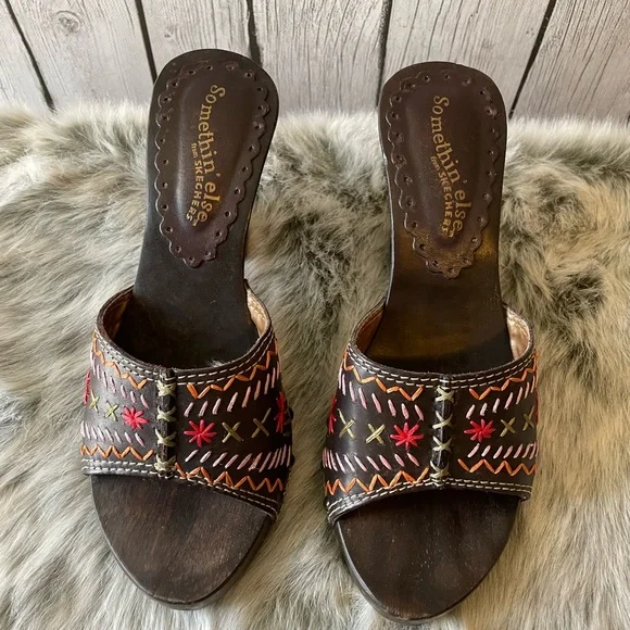 Something else from Skechers wood and embroidered wedges - Picture 2 of 6